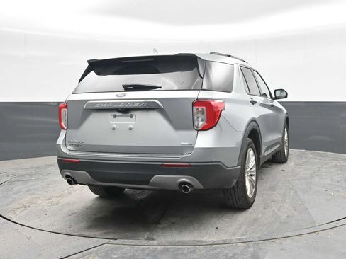 Used 2020 Ford Explorer Limited AWD/4WD image 10