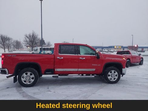 Used 2023 Chevrolet Silverado 3500 LTZ w/ LTZ Convenience Package image 8