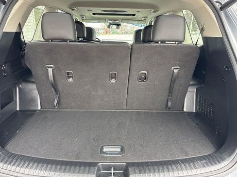 Used 2025 Kia Telluride S FWD image 44