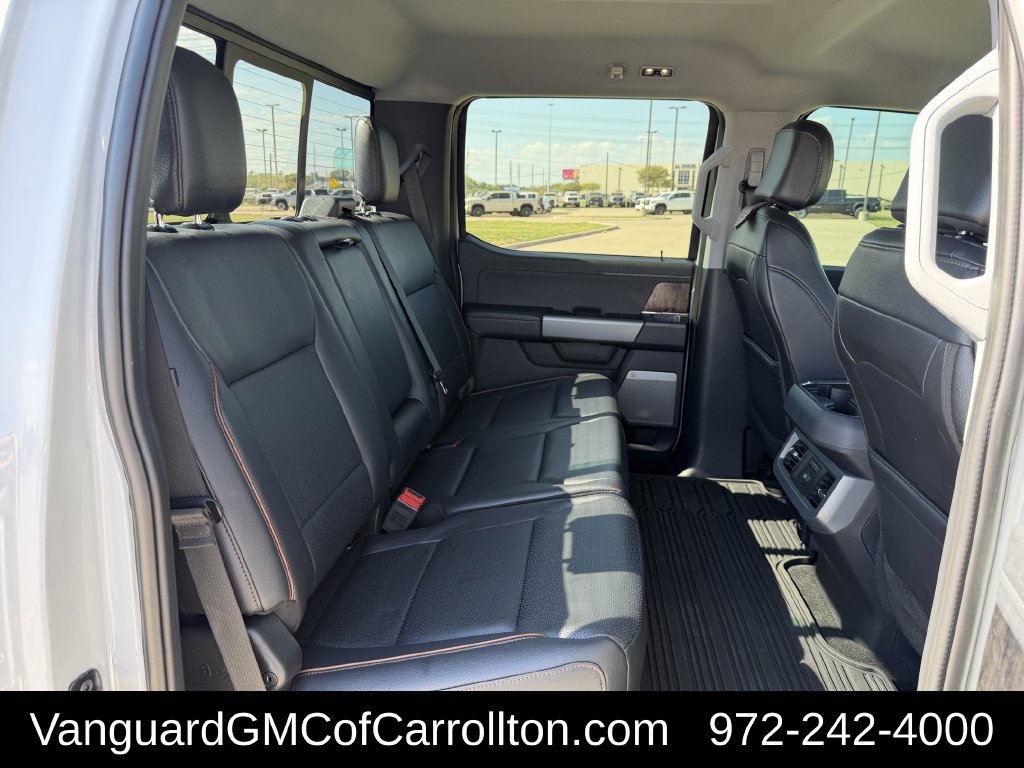 Used 2025 Ford F250 Lariat w/ Tremor Off-Road Package AWD/4WD image 30