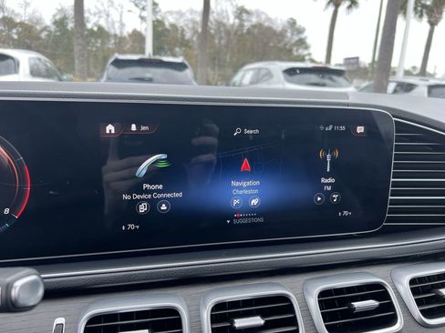 Used 2023 Mercedes-Benz GLS 450 4MATIC image 23