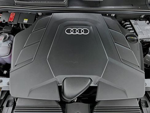 New 2025 Audi Q7 3.0T Premium Plus image 31