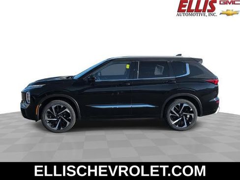 Used 2024 Mitsubishi Outlander SEL image 1