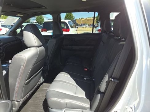 Certified 2023 Honda Passport TrailSport image 19