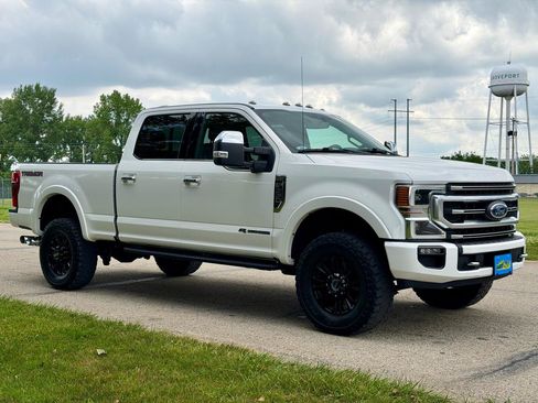 Used 2020 Ford F350 Platinum w/ Tremor Off-Road Package AWD/4WD image 8