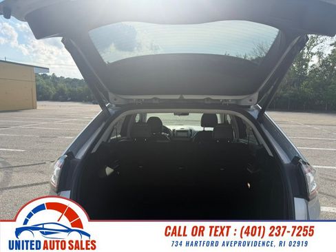 Used 2018 Ford Edge SEL w/ Equipment Group 201A AWD/4WD image 9