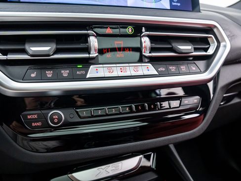 Certified 2024 BMW X3 xDrive30i w/ Premium Package w/ZPA image 26