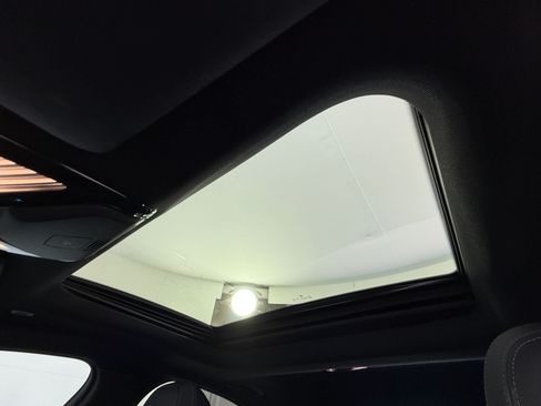 Used 2023 BMW i4 eDrive35 RWD image 23
