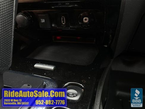 Used 2011 Ford Escape Limited w/ Class II Trailer Tow Pkg AWD/4WD image 32