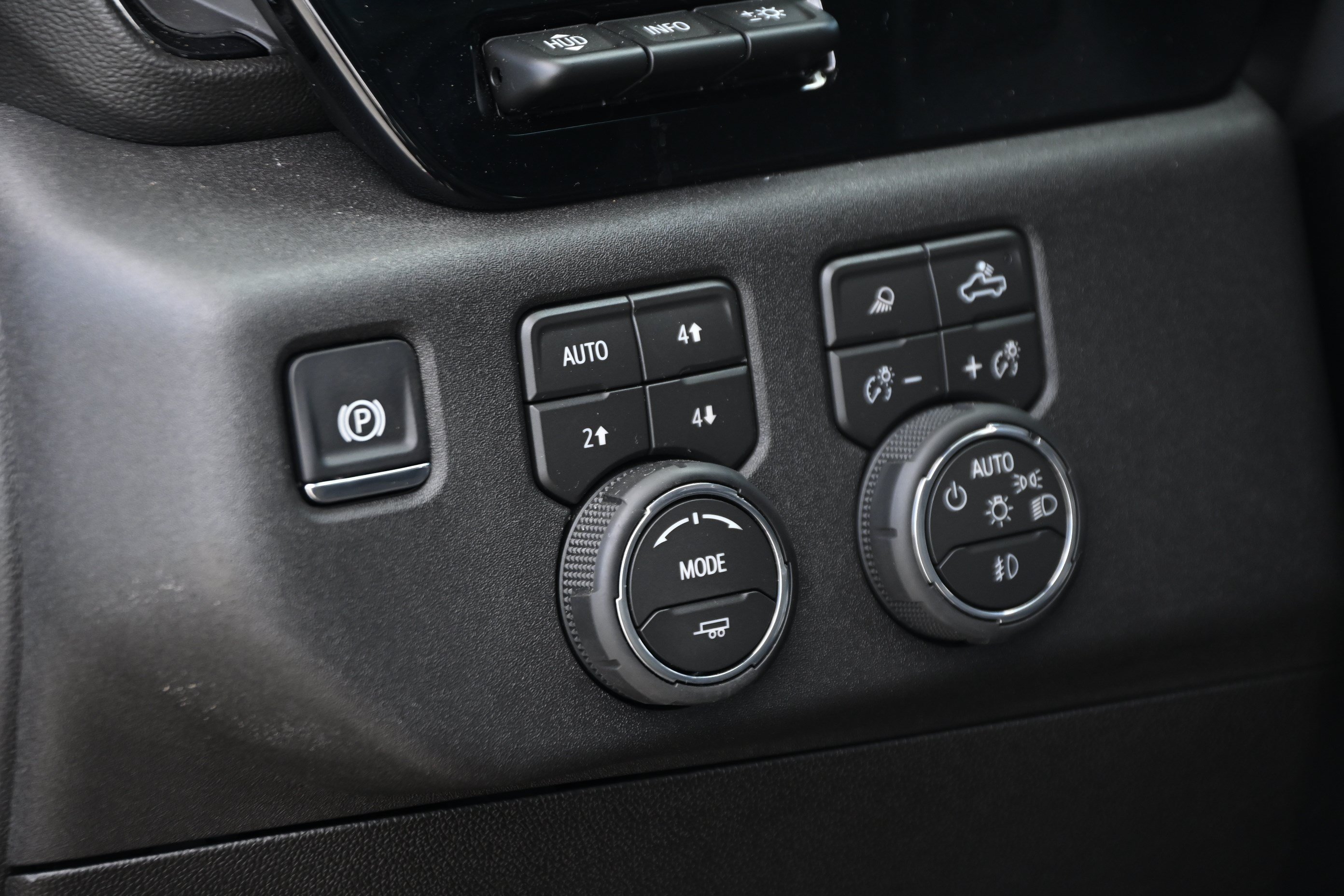 Used 2026 Chevrolet Silverado 2500 ZR2 AWD/4WD image 29