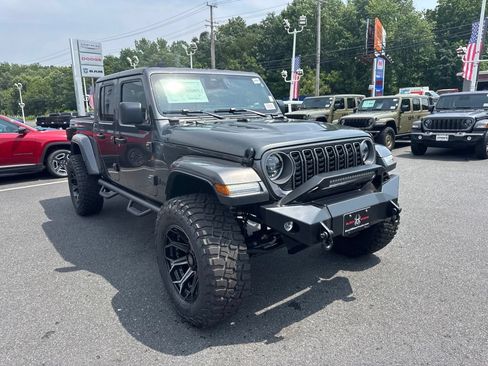 New 2026 Jeep Gladiator Sport AWD/4WD image 2