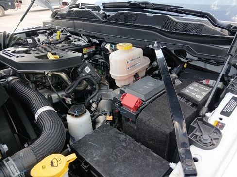 New 2026 RAM 4500 Tradesman w/ Chrome Appearance Group AWD/4WD image 51