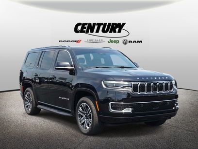 Used 2025 Jeep Wagoneer 4WD w/ Convenience Group I