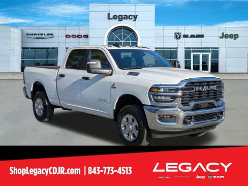 New 2026 RAM 2500 Big Horn AWD/4WD image 1
