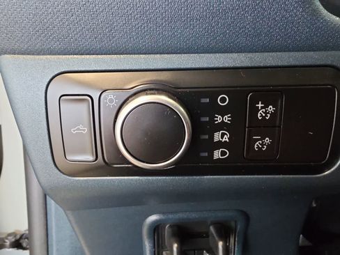Used 2022 Ford Maverick XL w/ Equipment Group 100A Standard AWD/4WD image 16