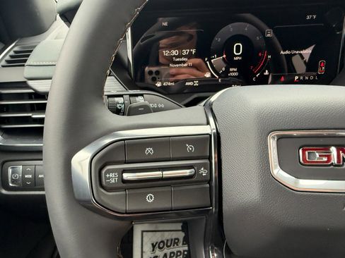 New 2026 GMC Acadia AT4 image 28