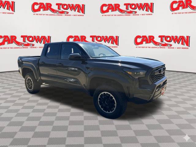 Used 2024 Toyota Tacoma TRD Off-Road AWD/4WD image 2