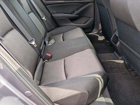 Used 2018 Honda Accord Hybrid image 18