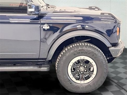 Used 2021 Ford Bronco Outer Banks w/ Sasquatch Package image 31