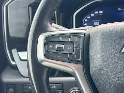 Used 2022 Chevrolet Silverado 1500 LT image 28