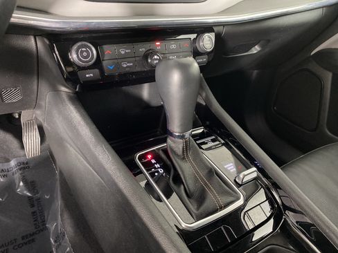 Used 2022 Jeep Compass Limited AWD/4WD image 29