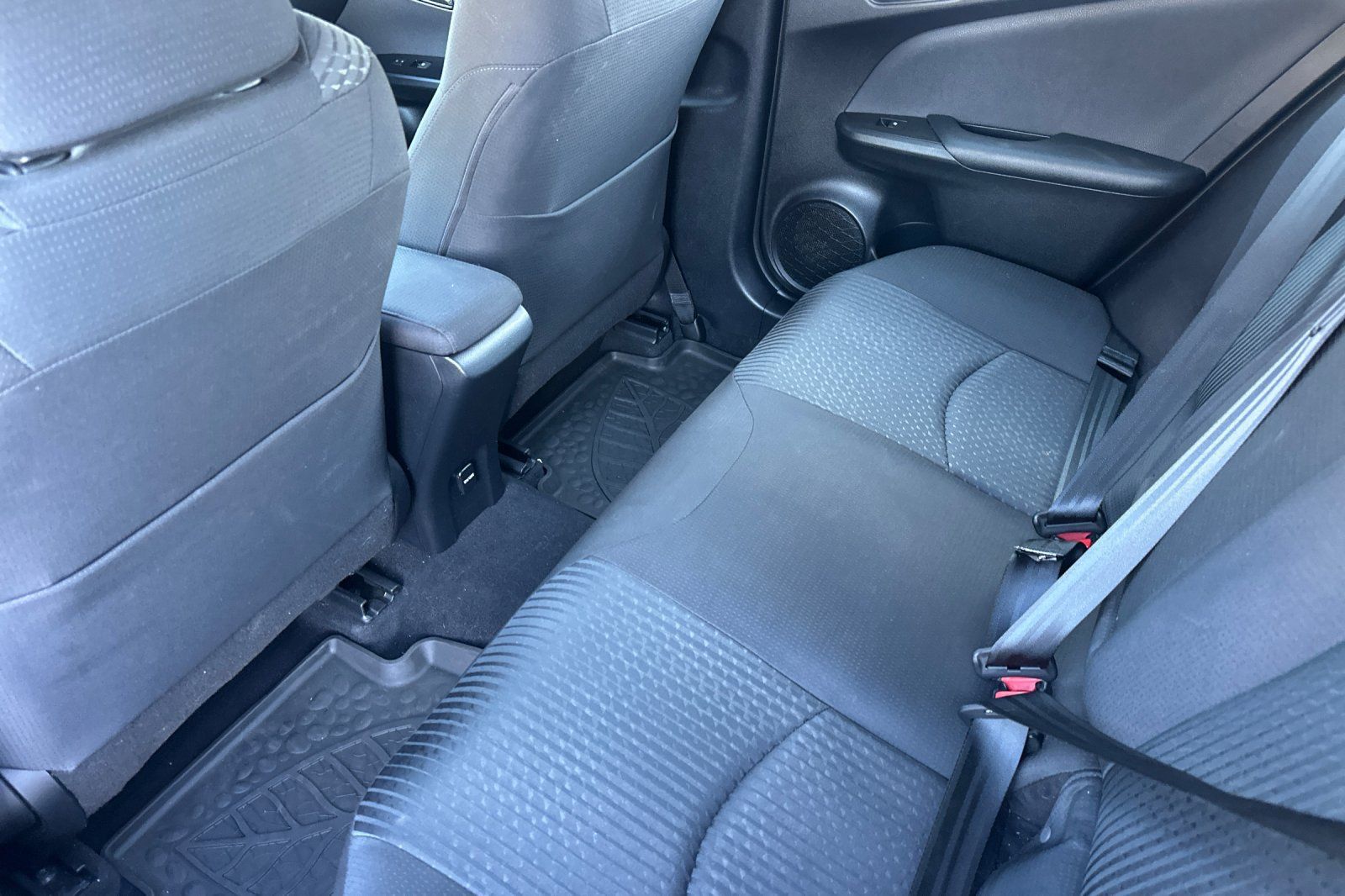Used 2016 Toyota Prius Three FWD image 15