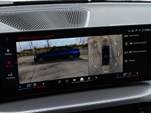 New 2026 BMW 330i Sedan w/ Premium Package image 24