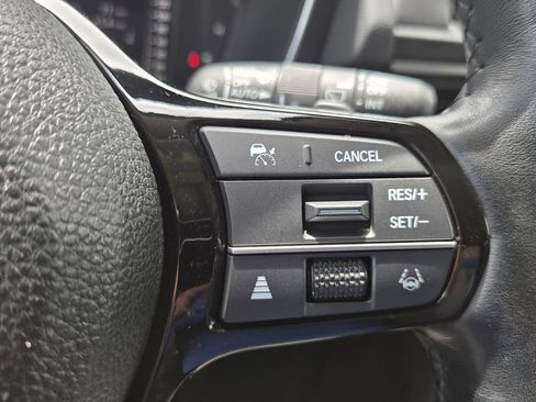 Certified 2025 Honda Pilot Elite image 27