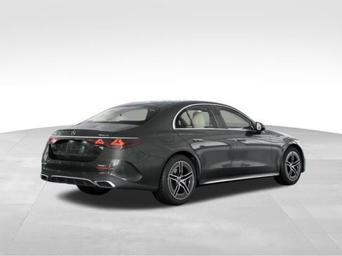 New 2026 Mercedes-Benz E 350 4MATIC Sedan image 23