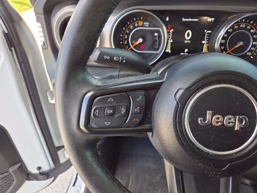Used 2023 Jeep Gladiator Sport AWD/4WD image 33