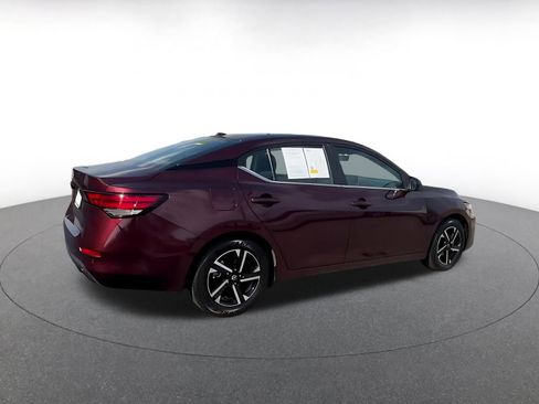 Used 2025 Nissan Sentra SV image 14