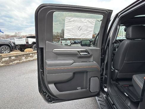 New 2026 GMC Sierra 1500 AT4 w/ AT4 Premium Package image 32