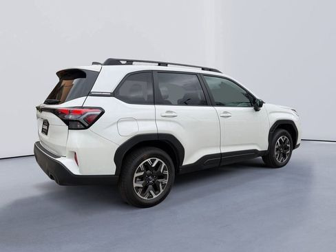 New 2026 Subaru Forester Premium w/ Base/Premium Plus Package image 3