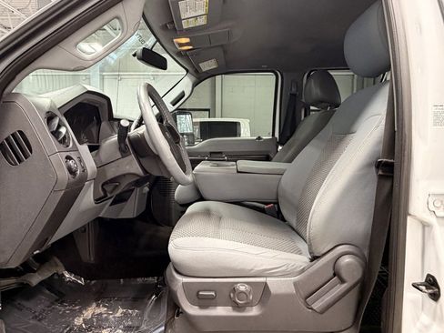 Used 2015 Ford F350 XL image 21