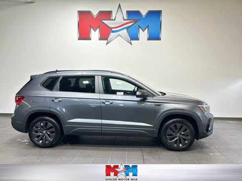 Used 2022 Volkswagen Taos S FWD image 1