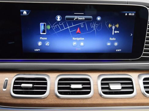 Certified 2026 Mercedes-Benz GLS 450 GLS 450 image 31