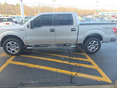 Used 2013 Ford F150 XLT w/ Luxury Equipment Group image 8