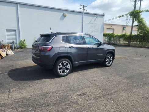 Used 2020 Jeep Compass Limited w/ Safety & Security Group AWD/4WD image 13