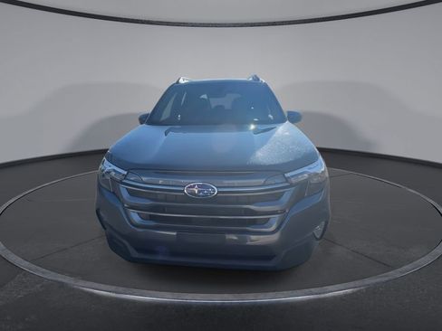 Used 2025 Subaru Forester Premium image 3