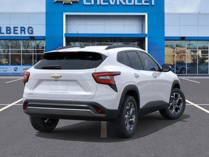 New 2025 Chevrolet Trax LT w/ Driver Confidence Package