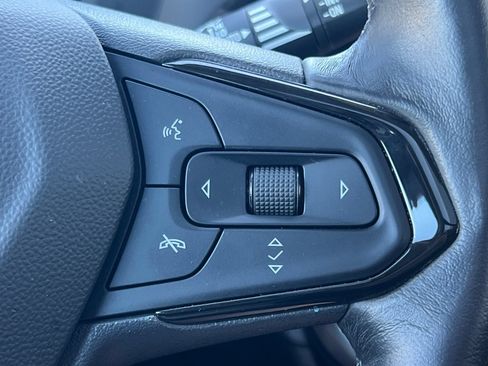 Used 2023 Chevrolet Bolt EUV Premier w/ Sun & Sound Package FWD image 37