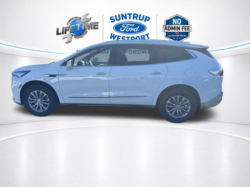Used 2023 Buick Enclave Essence w/ LPO, Floor Liner Package FWD image 16