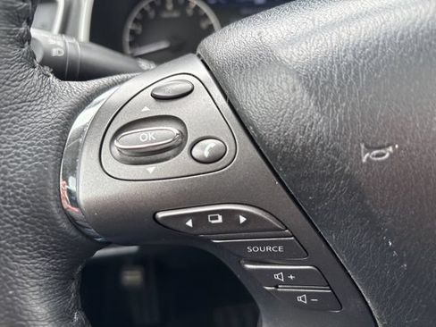 Used 2024 Nissan Murano SV AWD/4WD image 21