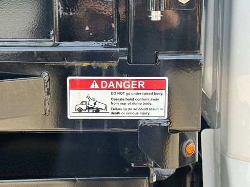 New 2024 Ford F550 image 11