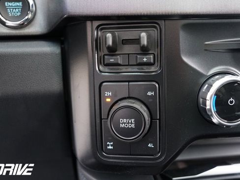 Used 2026 Ford F350 Platinum AWD/4WD image 31