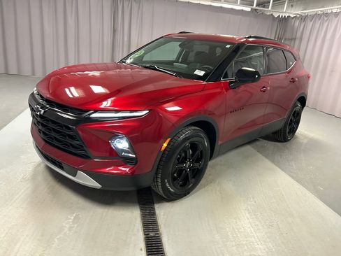 Used 2023 Chevrolet Blazer LT w/ Convenience Package image 3