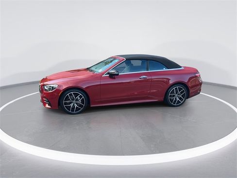 Used 2021 Mercedes-Benz E 450 4MATIC Cabriolet image 3