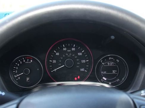 Used 2021 Honda HR-V LX image 22