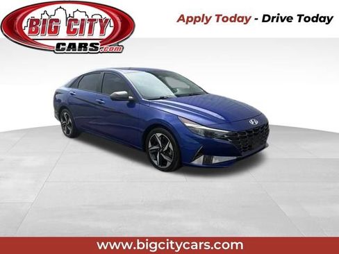 Used 2023 Hyundai Elantra Limited w/ Cargo Package FWD image 1