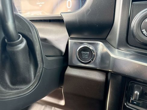 Used 2025 Ford F250 King Ranch w/ Chrome Package image 9